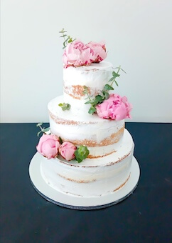 Naked cake